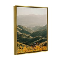Stupell Industries valovita brda livadski krajolik pejzažna fotografija Zlatni plovak uokvireni umjetnički tisak