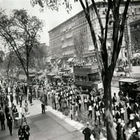 Parada sedme avenije, plakat iz 1920-ih tiskan u mn