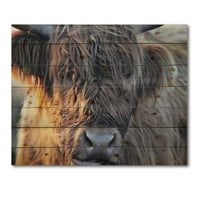 Umjetnički dizajn Škotska krava na močvarama u M. H.-U s otiskom seoske kuće na prirodnom borovom drvetu. širok.